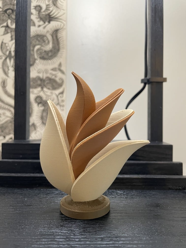 Desert Lily Sculpture