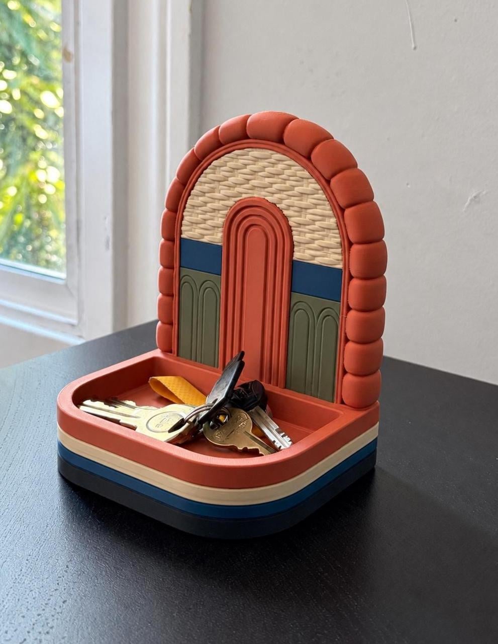 Arched Key Holder Tray